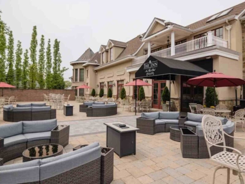 The Inn at New Hyde Park