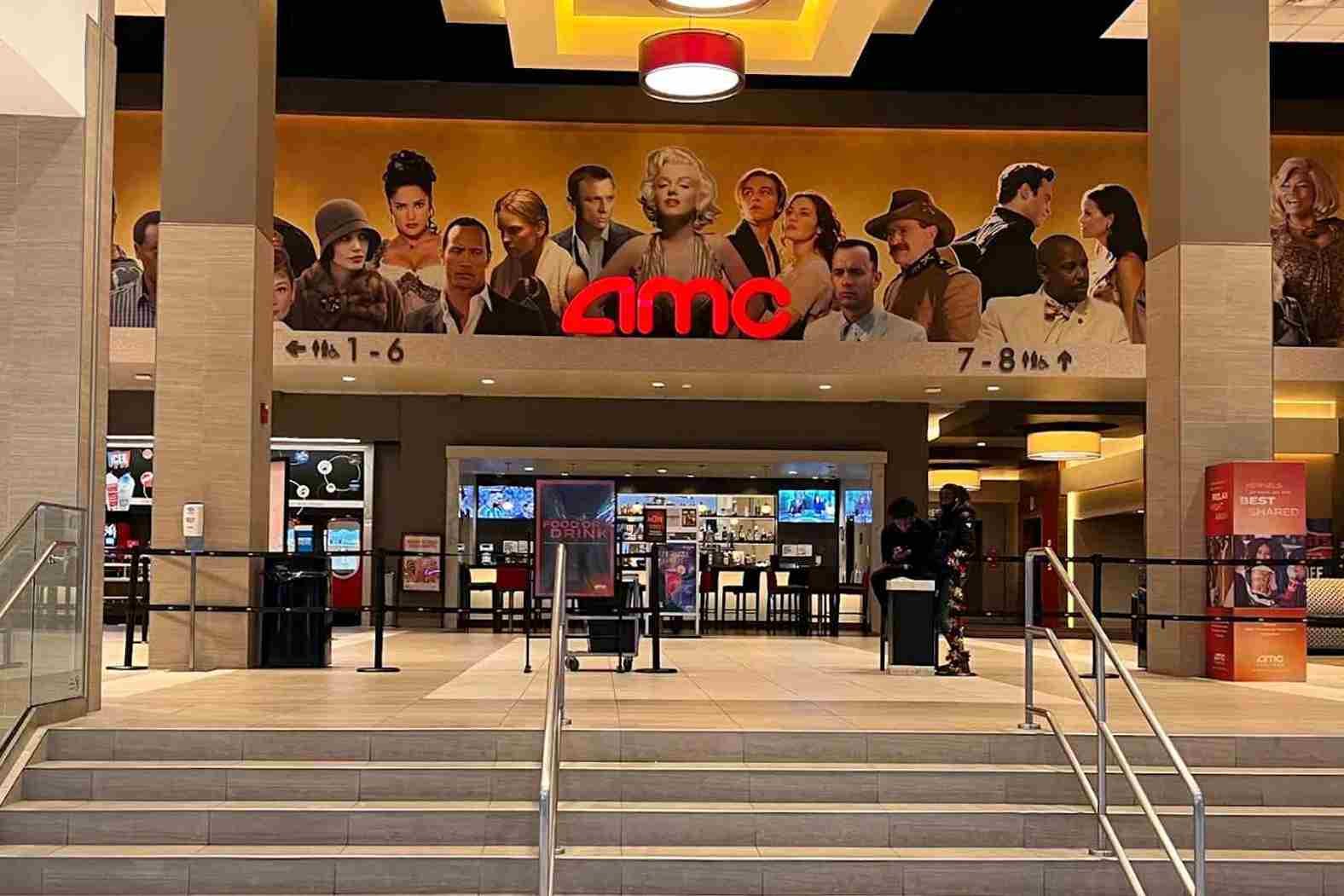 amc dine-in fashion district 8