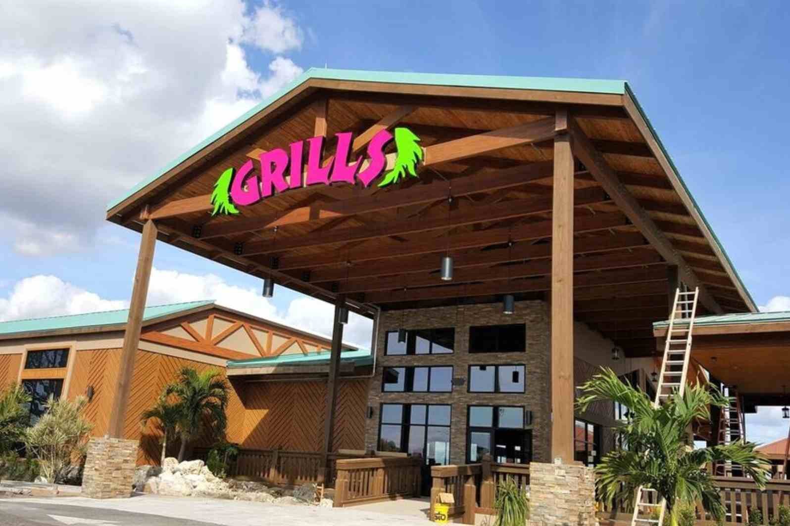 grills lakeside seafood deck & tiki bar