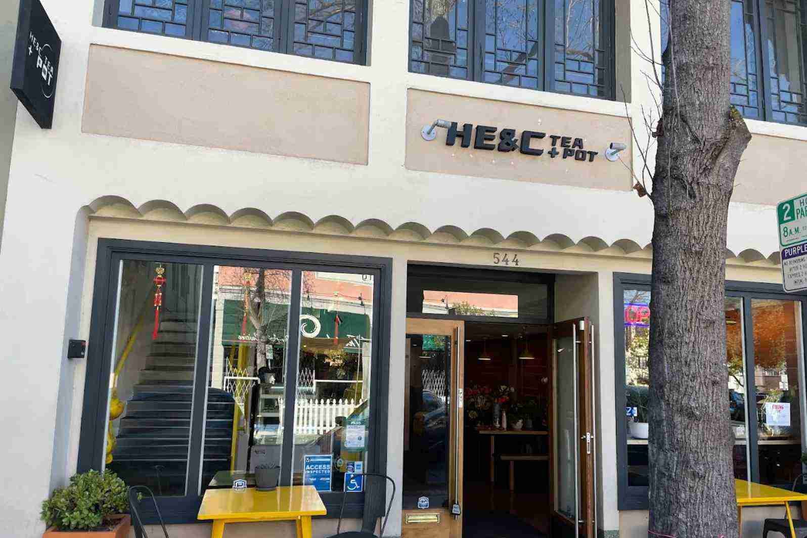 he&c tea + pot